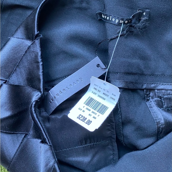 NWT$238 DEVELOPMENT by PHLLIP LIM Black Mini Skirt 4 Satin Ribbon Accent - Picture 3 of 5